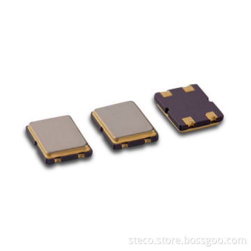 SMD 7.0 x 5.0mm Crystal Units with Metal Packing and High Frequency Stability